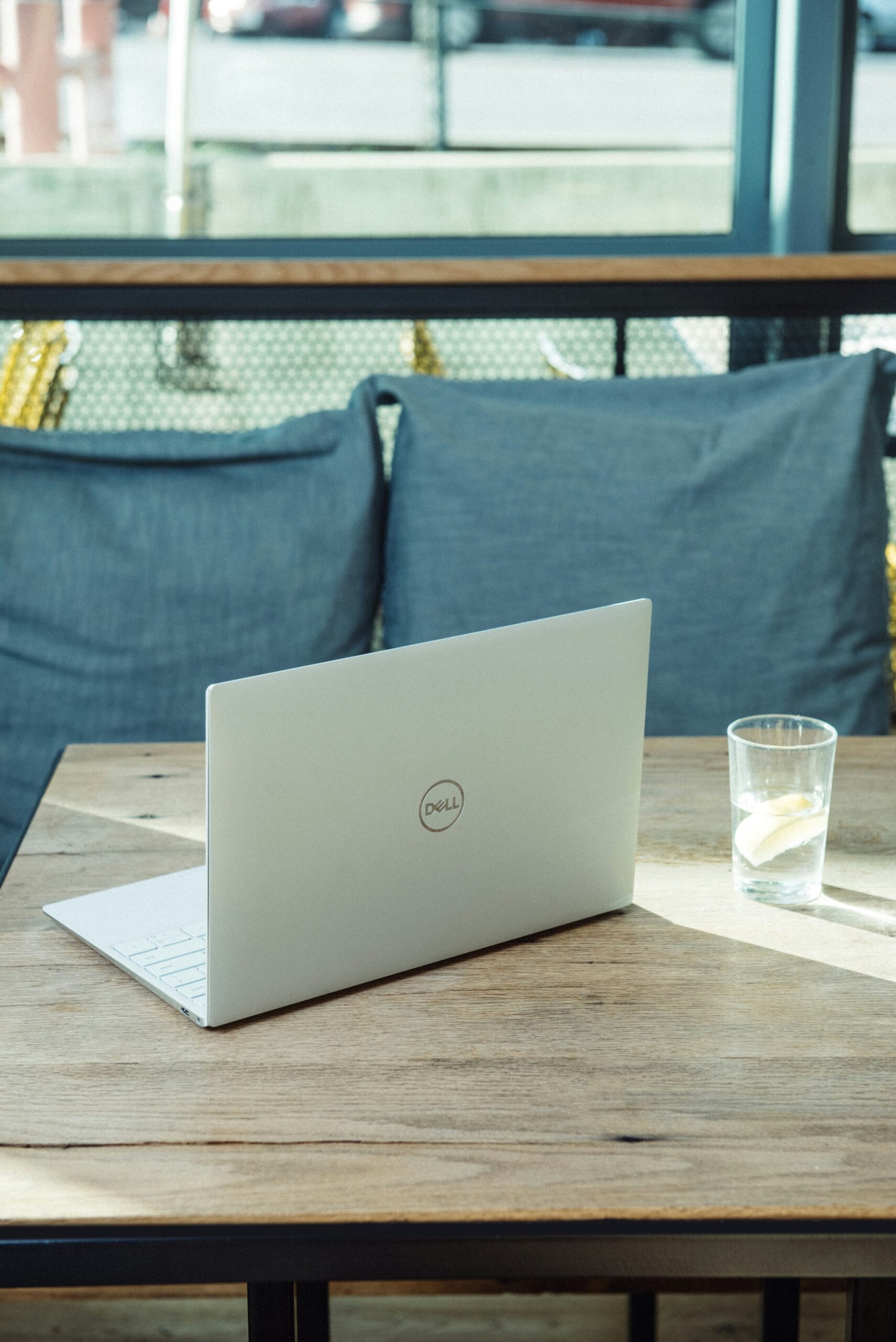 Dell 14S-Laptop